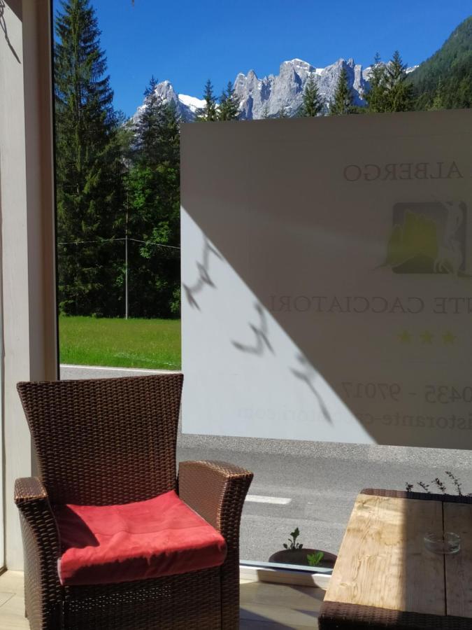 Albergo Ristorante Cacciatori Auronzo di Cadore Kültér fotó